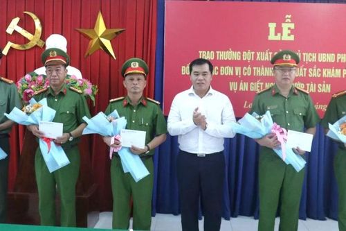 Thưởng nóng các đơn vị công an bắt đối tượng giết nữ chủ quán cà phê