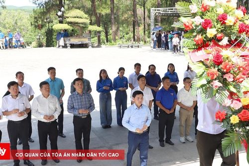 Viết tiếp 'Hành trình Công lý và Trái tim' về miền đất lửa
