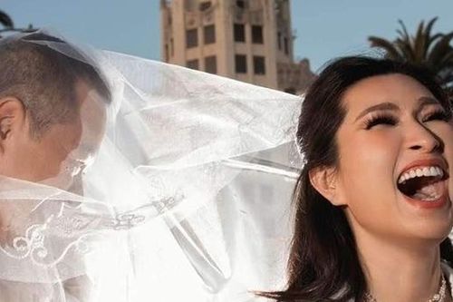 Ca sĩ Nguyễn Hồng Nhung bất ngờ kết hôn lần 2 với doanh nhân Trung Thành