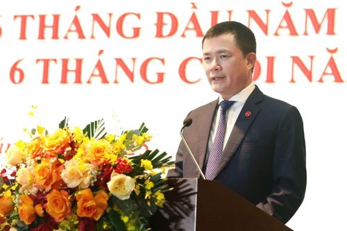 Chủ tịch Viettel đề xuất cơ chế đặc biệt để hút 50 nhân tài về làm việc