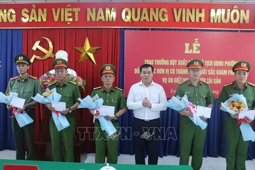 Khen thưởng lực lượng phá nhanh vụ án mạng gây rúng động Tây Ninh