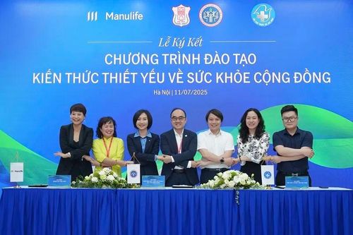 Manulife nâng cao kiến thức y tế cho tư vấn viên bảo hiểm