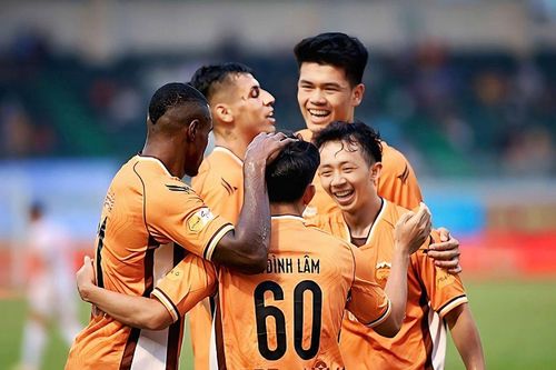 HAGL đụng Becamex TP.HCM, ba đội bóng mang tên mới