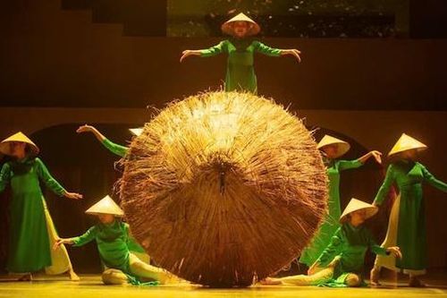 'Việt Nam bách nghệ': Show diễn tôn vinh các nghề thủ công truyền thống