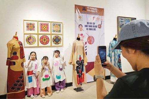 Nghỉ hè ở bảo tàng