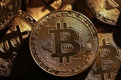 Lần đầu tiên trong lịch sử Bitcoin vượt mốc 120.000 USD