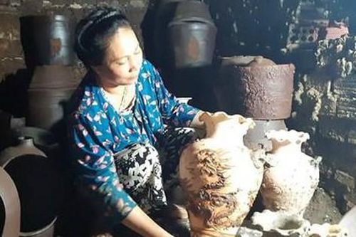 Nghề gốm trải qua 4 thế kỷ ở Quảng Ngãi được công nhận di sản văn hóa phi vật thể