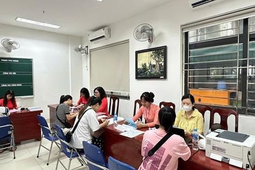 Hà Nội: Phụ huynh cần nộp hồ sơ tuyển sinh đầu cấp trước 18/7