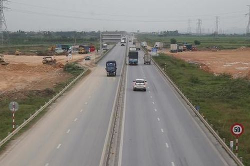 Ưu tiên hoàn thiện sớm hạng mục dịch vụ tại trạm dừng nghỉ cao tốc qua Nghệ An