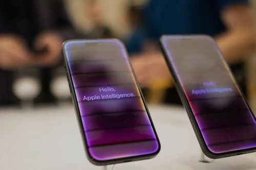 Cổ phiếu lao dốc, Apple trước áp lực phải tái khởi động chiến lược AI