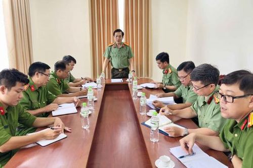 Xây dựng niềm tin của nhân dân đối với Công an cơ sở