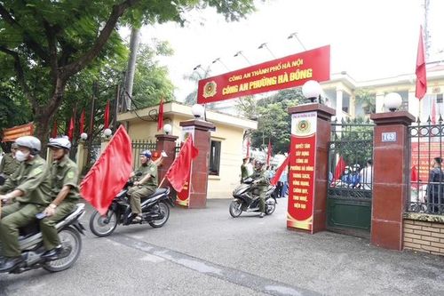 'Mong mỗi người dân đồng hành trong quyết tâm giữ gìn địa bàn phường sáng – xanh – sạch – đẹp'