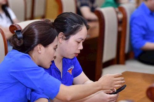 Đưa công nghệ vào hoạt động của tổ chức Đoàn