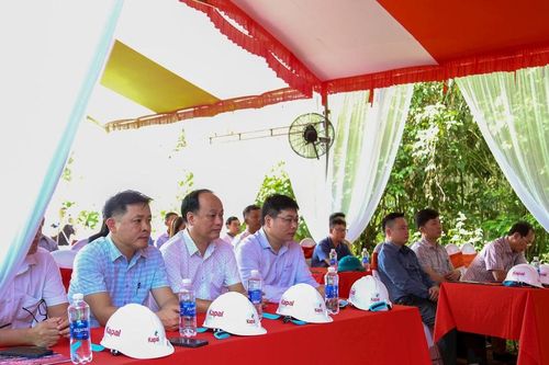 Mặt trận Quảng Trị tổ chức khởi công tuyến đường phục vụ nhân dân 3 thôn