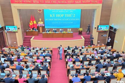 Quảng Ngãi: Ban hành chính sách hỗ trợ nhà ở, đi lại cho cán bộ sau sáp nhập tỉnh