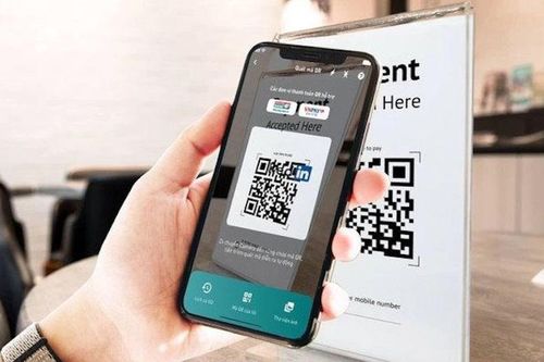 Thanh toán không tiền mặt tăng tốc