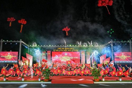 Dạ hội tuổi trẻ Quân khu 3 tự hào vững bước dưới cờ Đảng