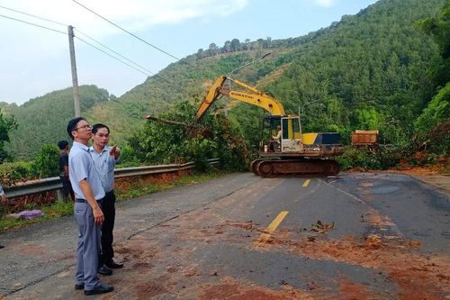 Đồng Nai: Khắc phục xong sạt lở ở dốc 5 Cây