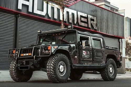 'Khủng long' Hummer H1 Alpha độc nhất Việt Nam lên sàn xe cũ