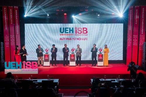 Trường Tài năng UEH.ISB: Bước đệm ra thế giới cho sinh viên Việt Nam