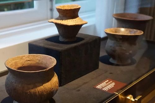 Chiêm ngưỡng Chõ gốm Đông Sơn 2.500 năm tuổi, nguyên vẹn duy nhất được trưng bày ở TPHCM