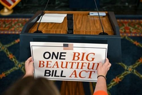 Luật mới của ông Trump tái định hình thị trường năng lượng Mỹ như thế nào?
