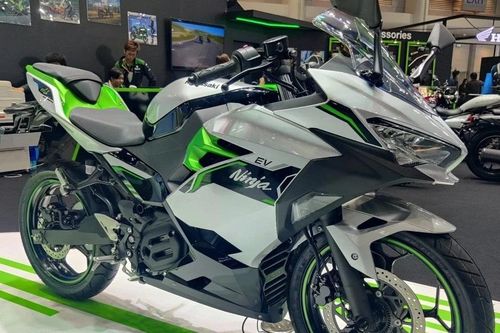 Sở hữu mô tô điện thể thao đô thị Kawasaki Ninja e-1 với giá 230 triệu đồng