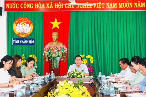 Tập trung lãnh đạo, chỉ đạo chuẩn bị tốt Đại hội Mặt trận Tổ quốc Việt Nam các cấp