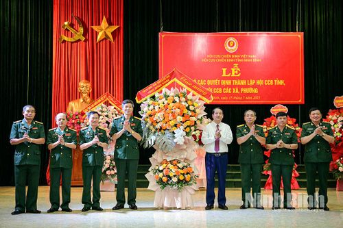 Lễ công bố Quyết định thành lập Hội Cựu chiến binh tỉnh và Hội Cựu chiến binh các xã, phường tỉnh Ninh Bình