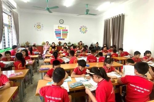 Tạo điều kiện thuận lợi cho học sinh chuyển trường do sáp nhập tỉnh