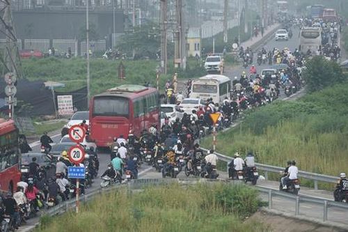 Tắc đường tại KCN Quang Châu, Bắc Ninh gỡ 'nút thắt' thế nào?