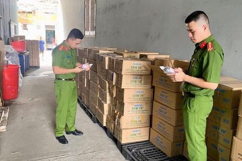 Hà Tĩnh: Phát hiện 2 công ty sản xuất cồn giả, kém chất lượng