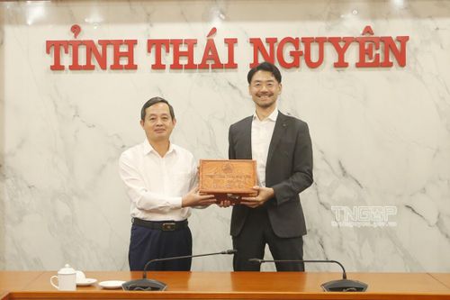 Chủ tịch UBND tỉnh Thái Nguyên làm việc với Công ty cổ phần Morigana Nutritional Foods Việt Nam