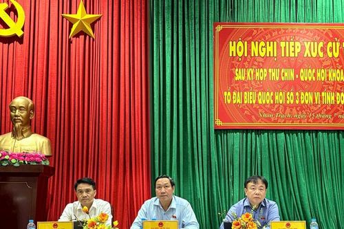 Đồng Nai: Cử tri Nhơn Trạch kiến nghị xử lý tình trạng bãi rác gây ô nhiễm môi trường