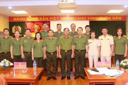 Đảm bảo kỷ cương, kỷ luật công tác kiểm tra, giám sát, thi hành kỷ luật đảng trong CAND
