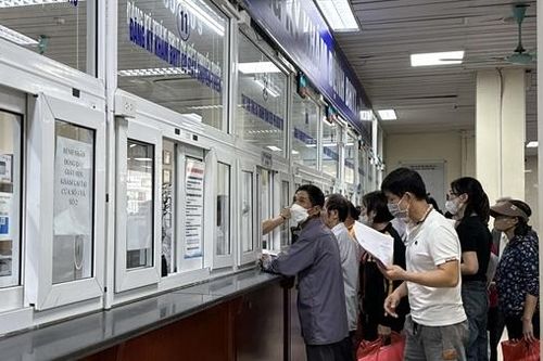 Đề xuất miễn, giảm viện phí với bệnh hiểm nghèo, thêm thuốc mới vào danh mục BHYT
