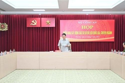 Đẩy nhanh tiến độ xây dựng các Cơ sở dữ liệu quốc gia, chuyên ngành