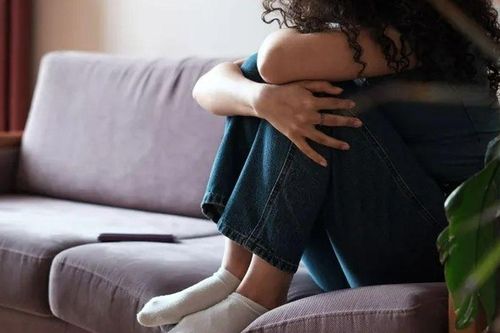 'Còng lưng' nuôi cả nhà, tôi hối hận vì đã không cưới người có tiền