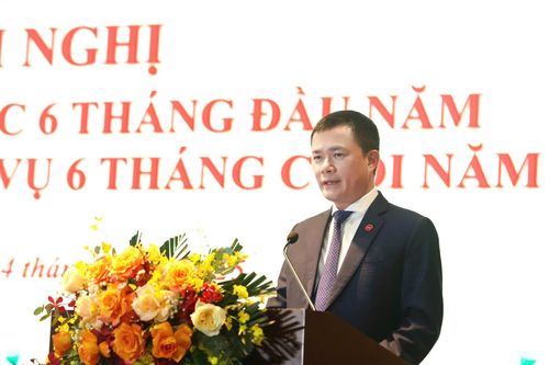 Chủ tịch Viettel đề xuất cơ chế đặc biệt để thu hút nhân tài