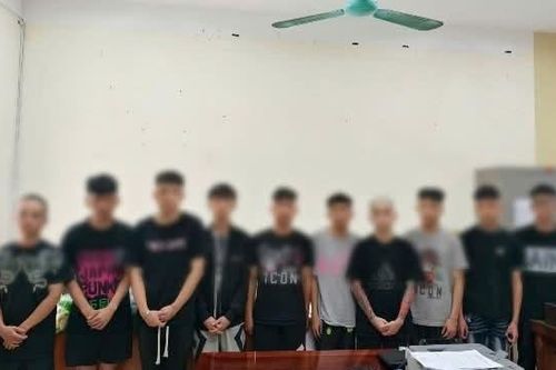 Bắt giữ 10 đối tượng giết người, gây rối trật tự công cộng