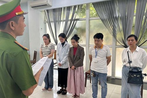 Bộ Y tế đề nghị báo cáo phương án xử lý vụ Phòng khám đa khoa quốc tế Đà Nẵng