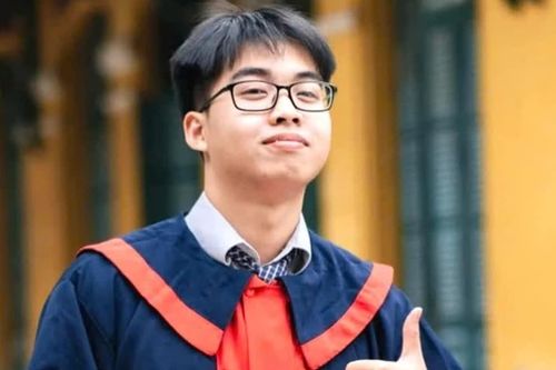 5 danh hiệu thủ khoa quốc gia - thành tích hiếm gặp của nam sinh Hà Nội