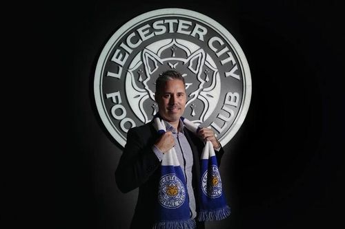 Leicester bổ nhiệm HLV thay thế Ruud van Nistelrooy