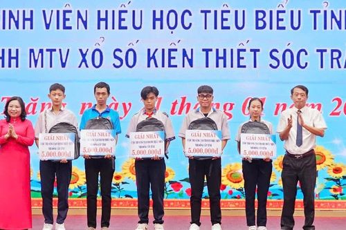 Xổ số Sóc Trăng đồng hành cùng học sinh nghèo