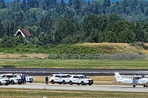 Đánh cắp máy bay, nghi phạm khiến sân bay quốc tế Vancouver tê liệt
