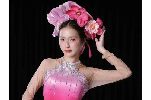 Hành trình gieo chữ của Hoàng Trịnh Quỳnh Anh nơi địa đầu Tổ quốc