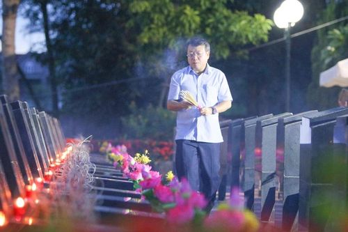 Tri ân Anh hùng liệt sĩ hy sinh tại Cầu Nhe
