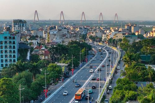 Chuyện xe xăng, xe điện và nỗi lo ùn tắc ở Hà Nội