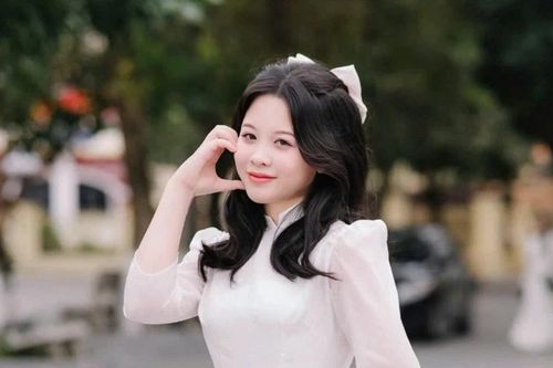 Bí quyết đạt 30 điểm tuyệt đối khối A của nữ sinh trường làng Hưng Yên