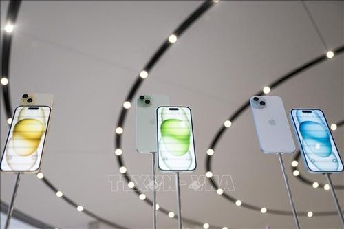 Dưới sức ép của Tổng thống Trump, Apple đổ tiền mua nguyên liệu quan trọng ngay tại Mỹ